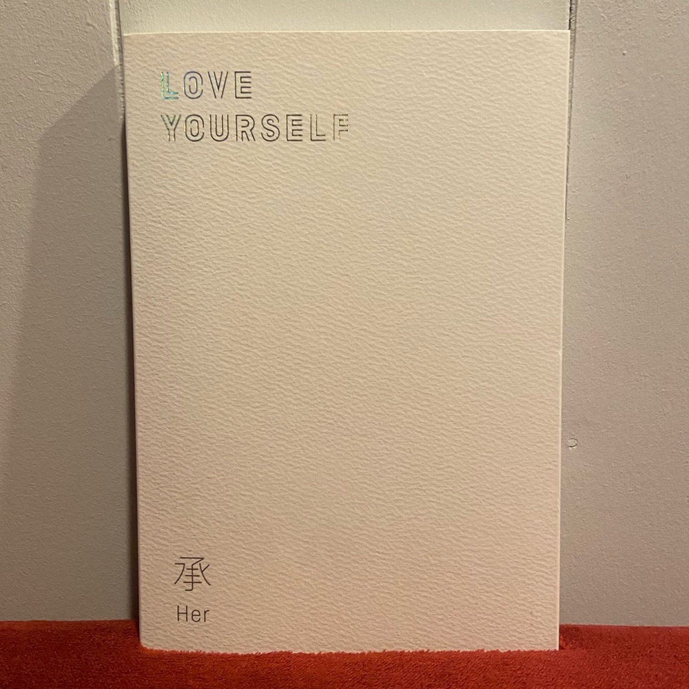 BTS Love Yourself Album with Photocard